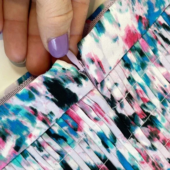 J.CREW Two Tier Pleated Skater Mini Skirt Womens Size 2 Watercolor Zip E0987 - Picture 8 of 10